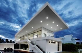 Villa in 1743 Griffith Park Blvd